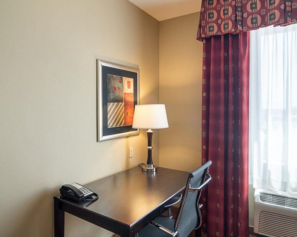 Comfort Inn & Suites Monahans I-20 Buitenkant foto